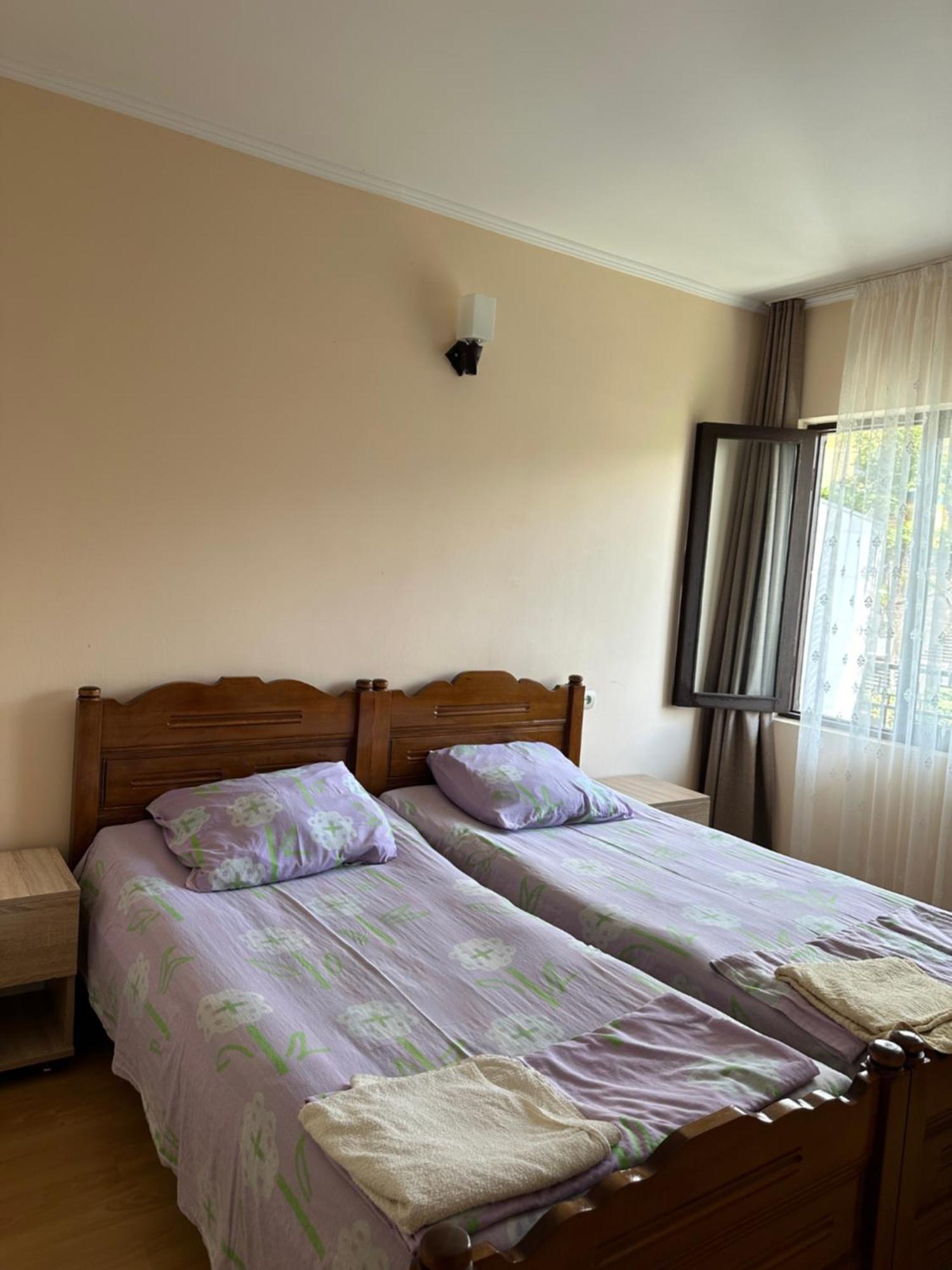 Temo'S Guesthouse ซาร์พี ภายนอก รูปภาพ