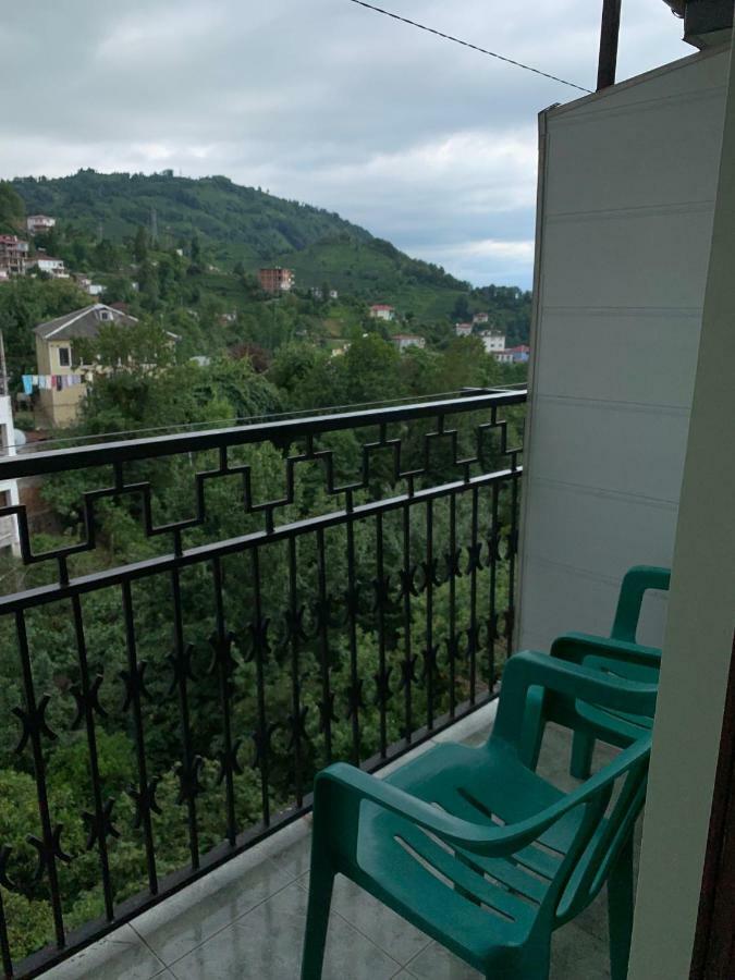 Temo'S Guesthouse ซาร์พี ภายนอก รูปภาพ